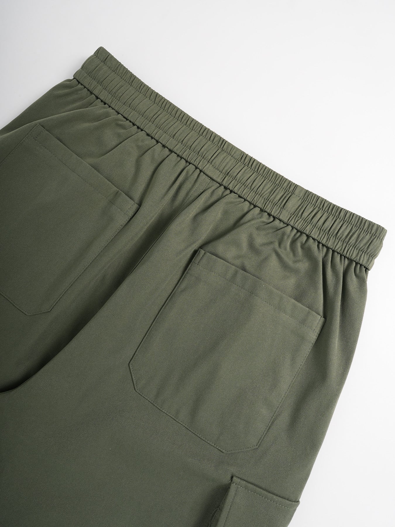 Cropped Work-Ready Bottoms Delivering Rugged Summer Urban Comfort-Theone Apparel
