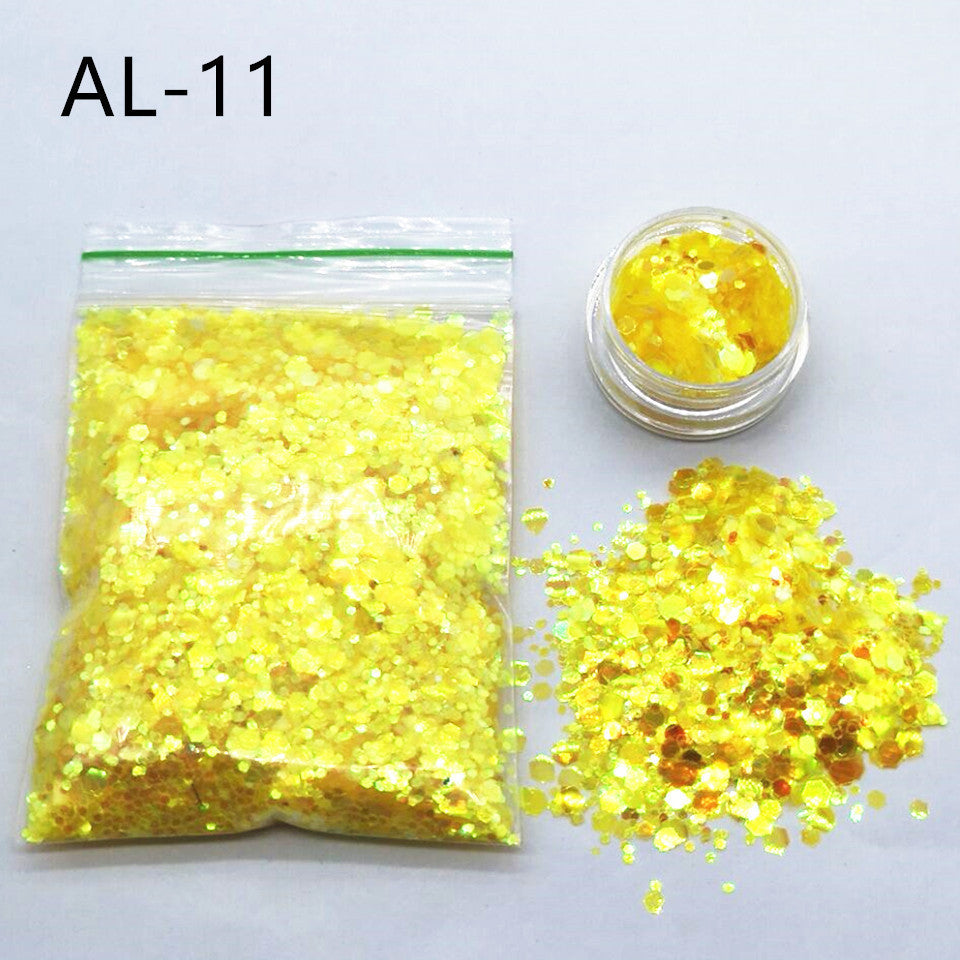 Glittery Sequin Nail Powder for Nail Art and Decoration