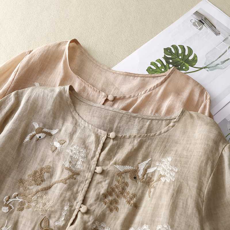 Women's Casual Embroidered Shirt Made Of Cotton And Linen